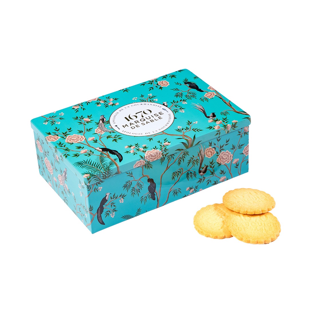 Cookies assortment, plain butter, chocolate chips, all chocolate - "Paradise Garden" 300g tin 