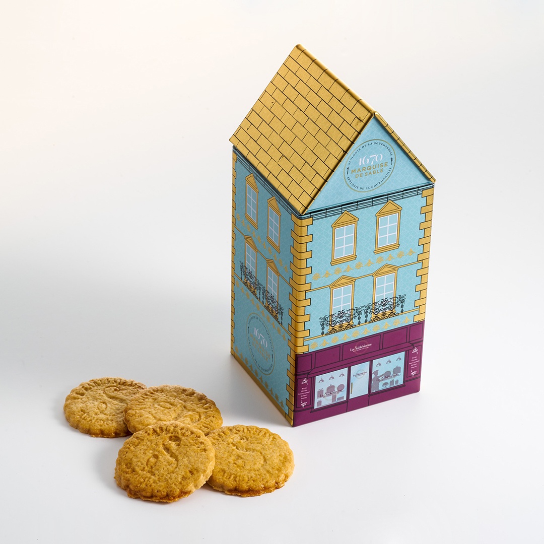 Store box